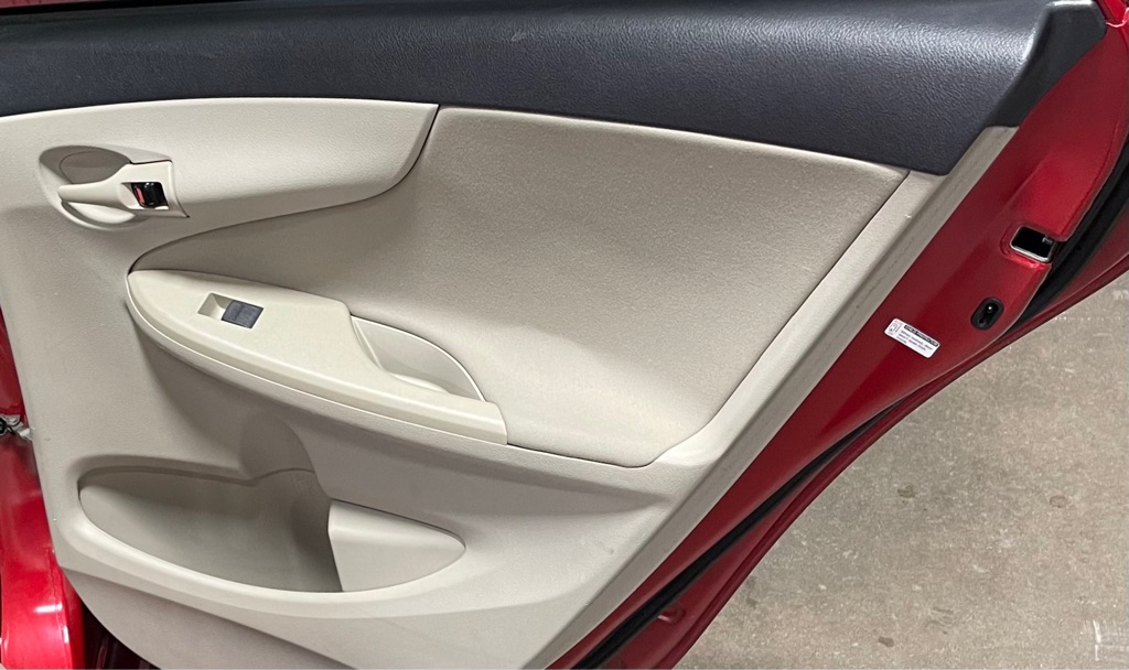 2013 TOYOTA COROLLA