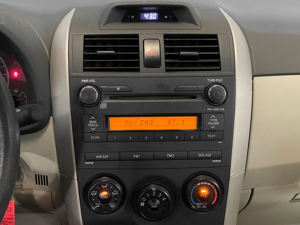 2013 TOYOTA COROLLA
