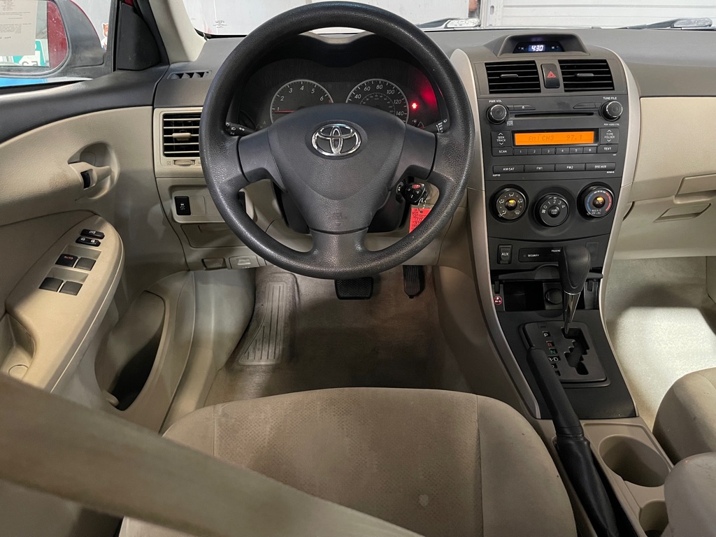 2013 TOYOTA COROLLA