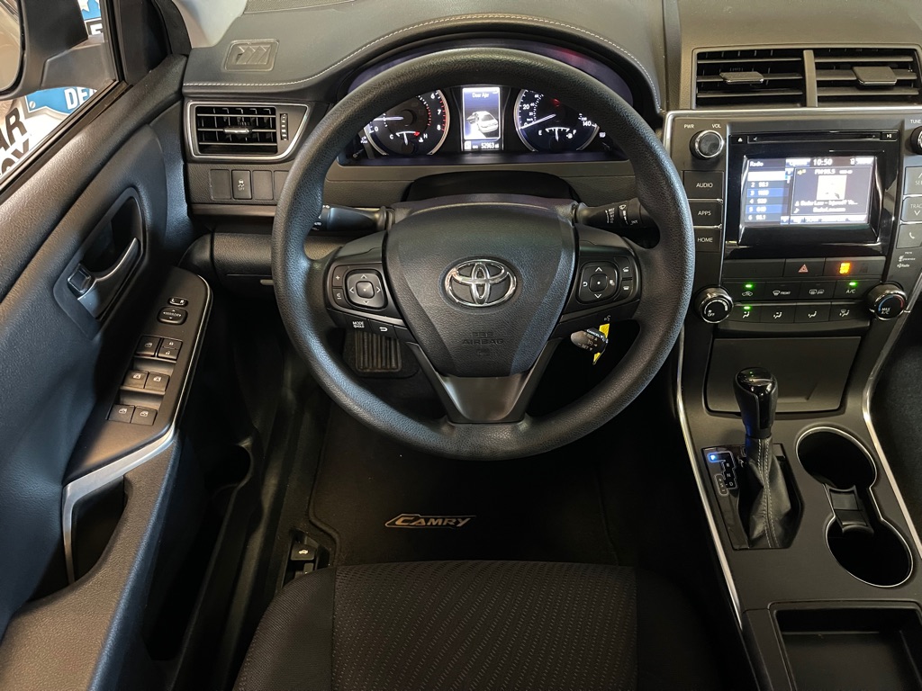 2015 TOYOTA CAMRY