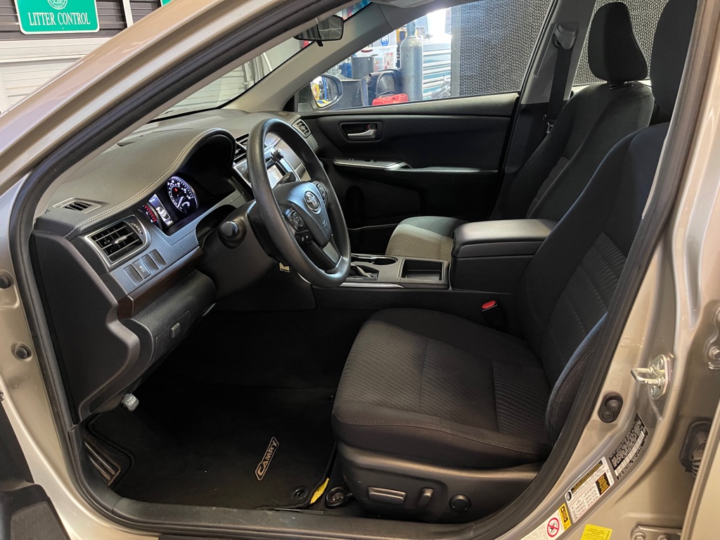 2015 TOYOTA CAMRY