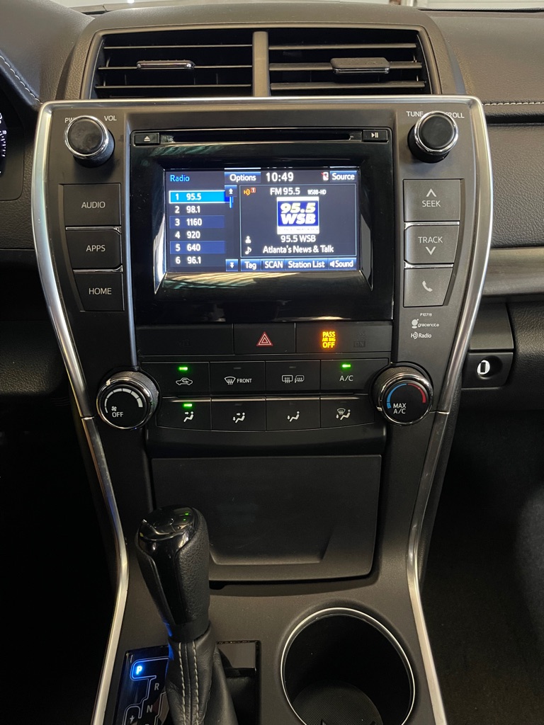 2015 TOYOTA CAMRY