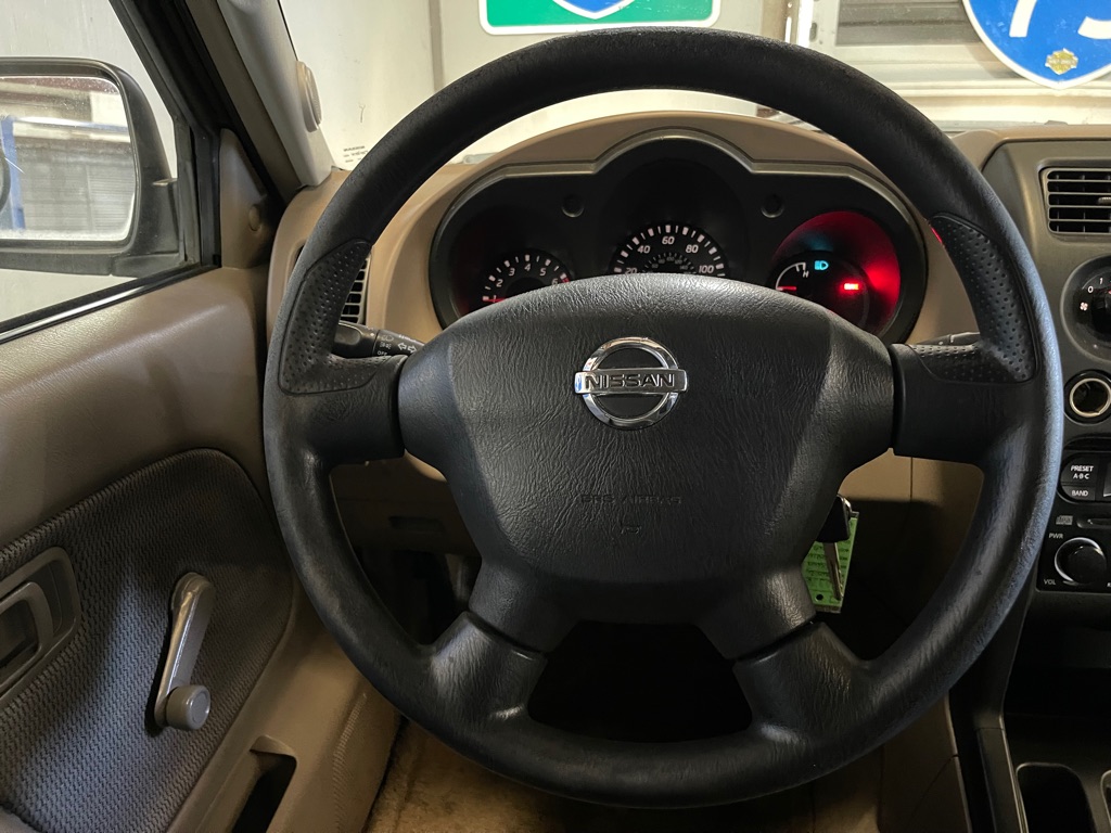 2002 NISSAN FRONTIER XE-V6