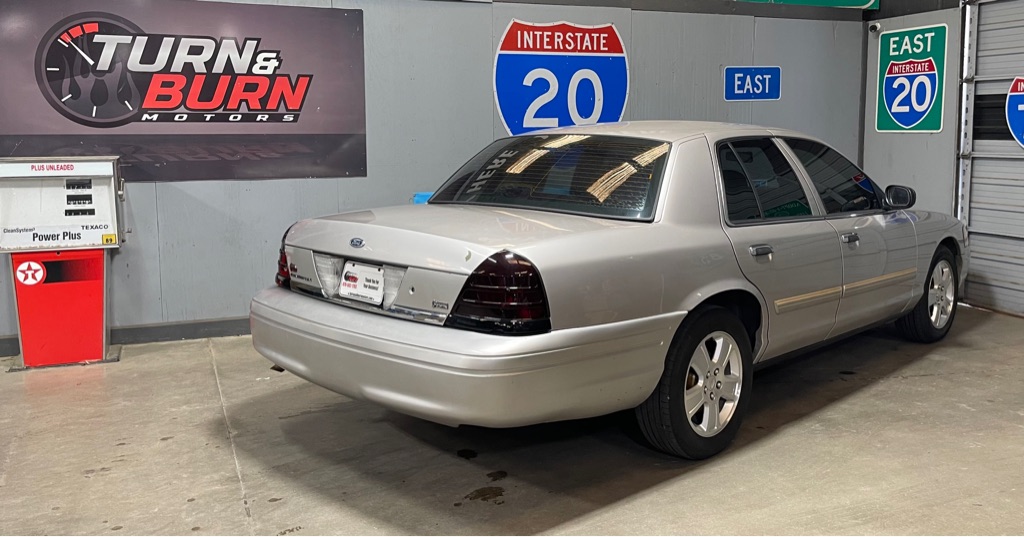 2009 FORD CROWN VICTORIA LX