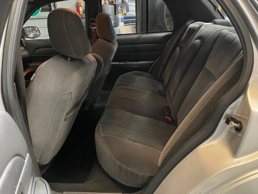 2009 FORD CROWN VICTORIA LX