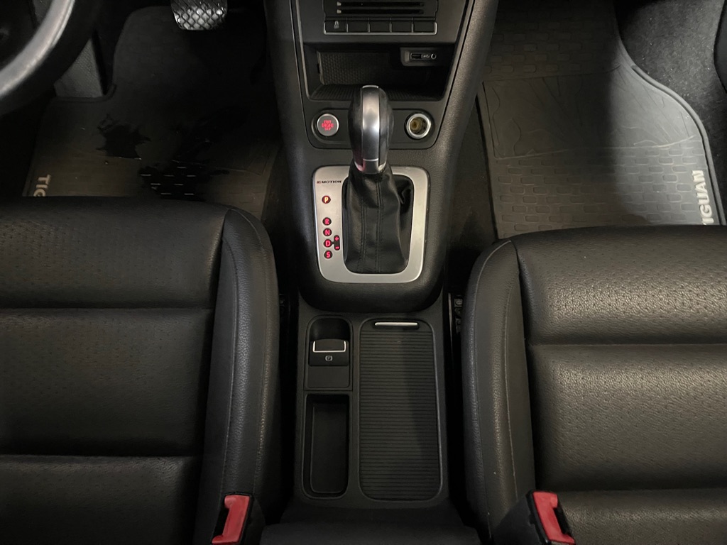 2017 VOLKSWAGEN TIGUAN 2.0T S 4MOTION