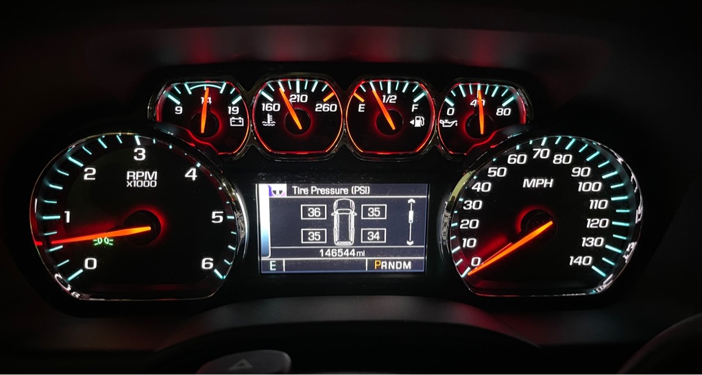 2016 CHEVROLET TAHOE LS
