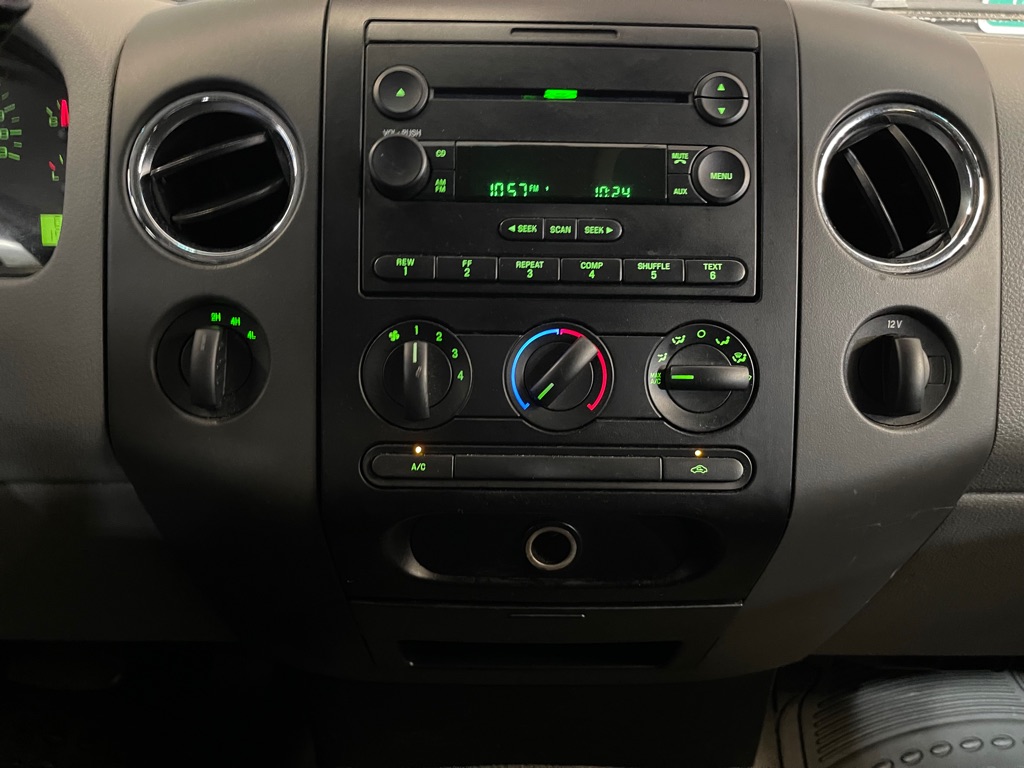 2006 FORD F-150 XLT