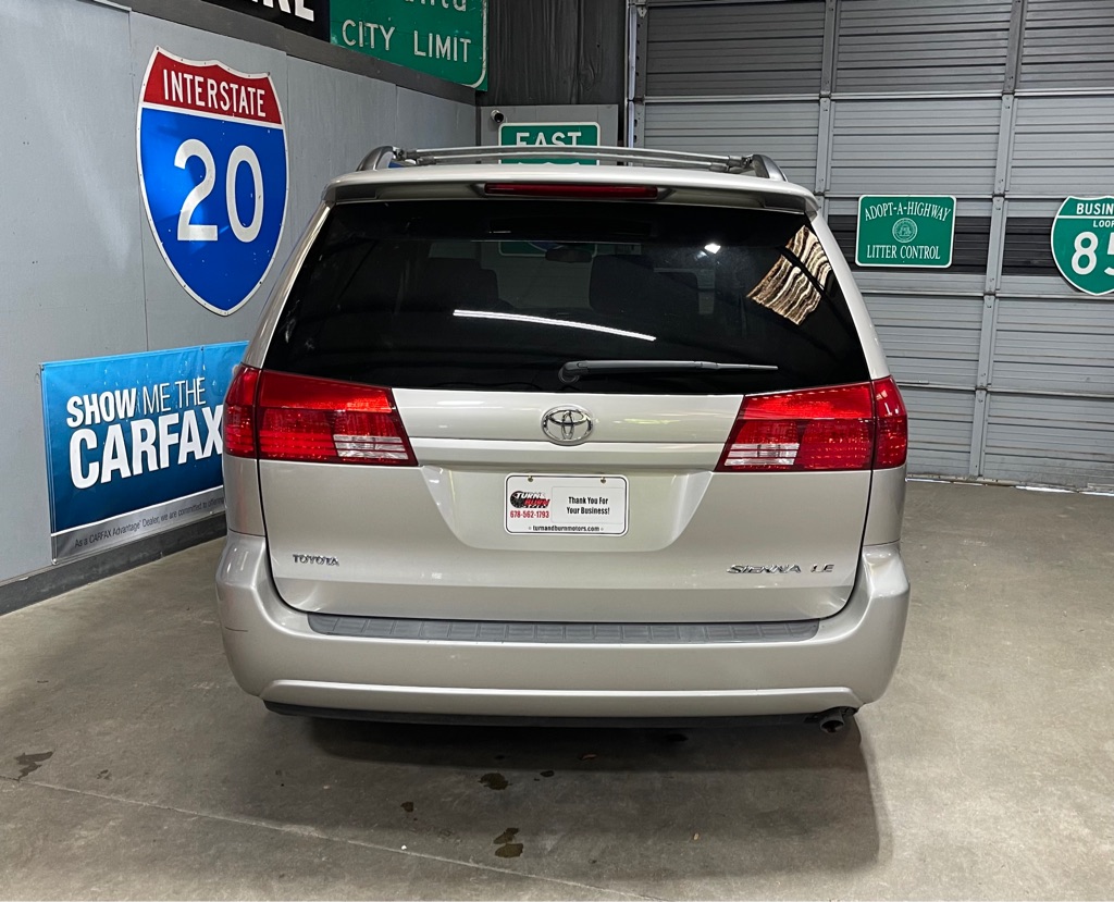 2004 TOYOTA SIENNA CE 7 PASSENGER