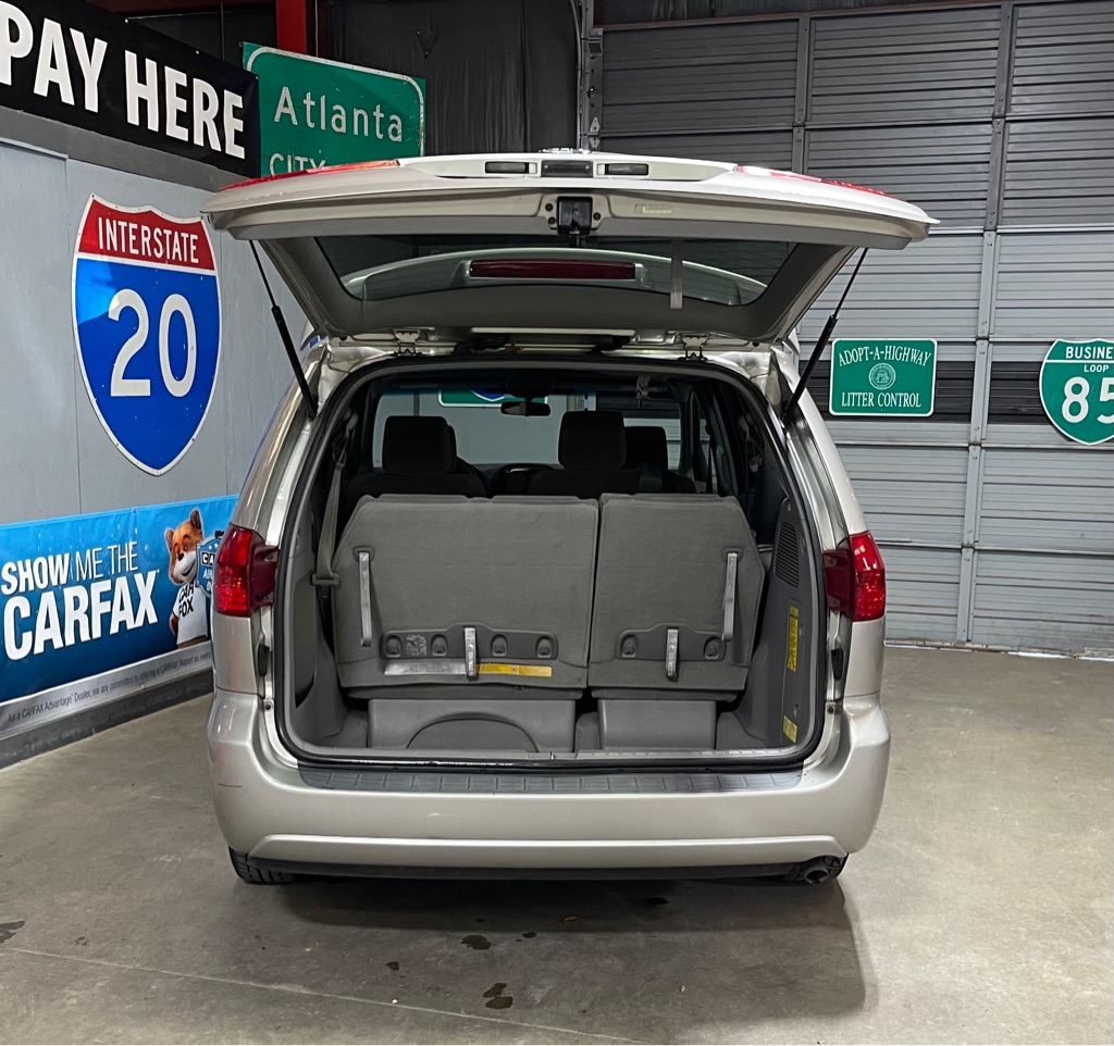 2004 TOYOTA SIENNA CE 7 PASSENGER