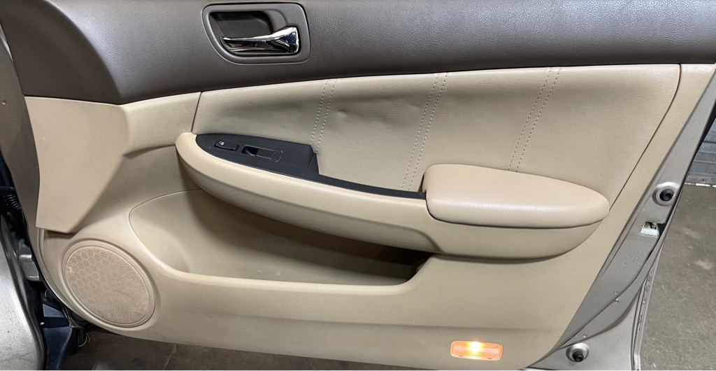 2007 HONDA ACCORD LX