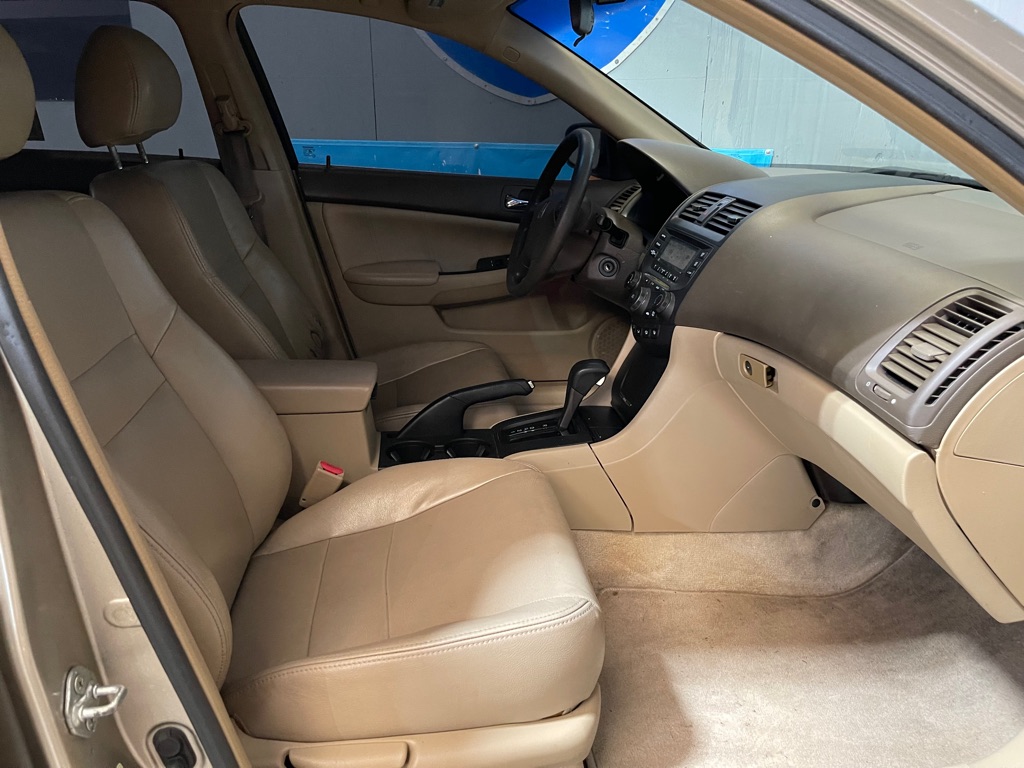 2007 HONDA ACCORD LX