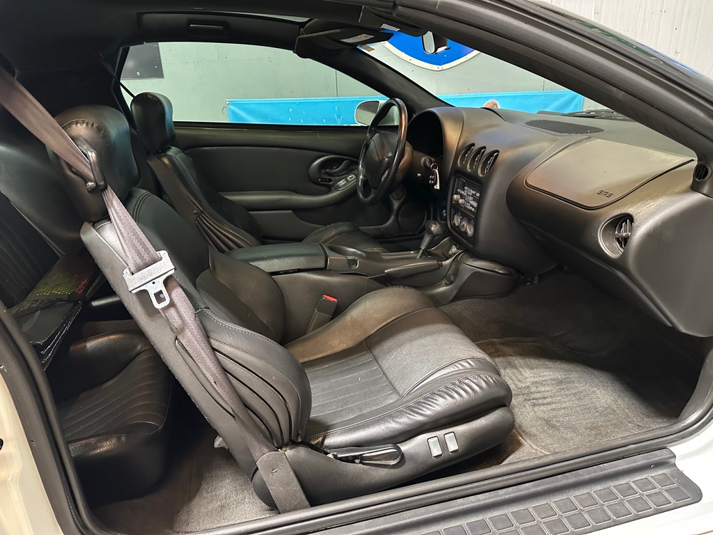 2001 PONTIAC FIREBIRD FORMULA
