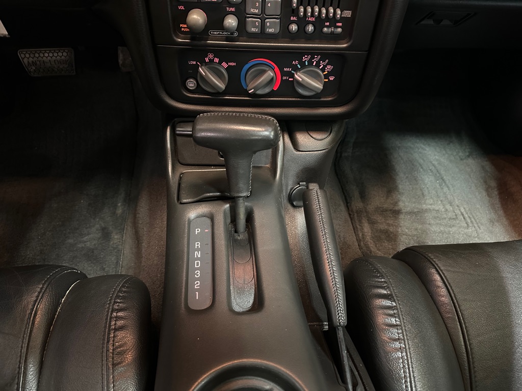 2001 PONTIAC FIREBIRD FORMULA