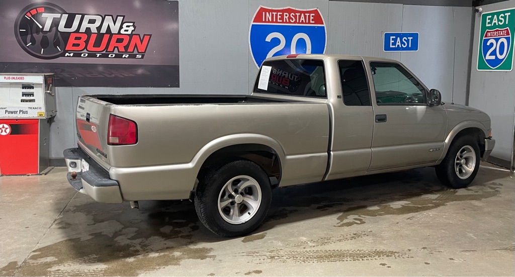 1998 CHEVROLET S-10 LS