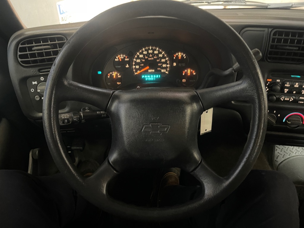 1998 CHEVROLET S-10 LS