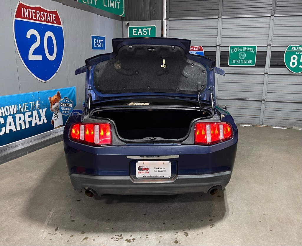 2011 FORD MUSTANG