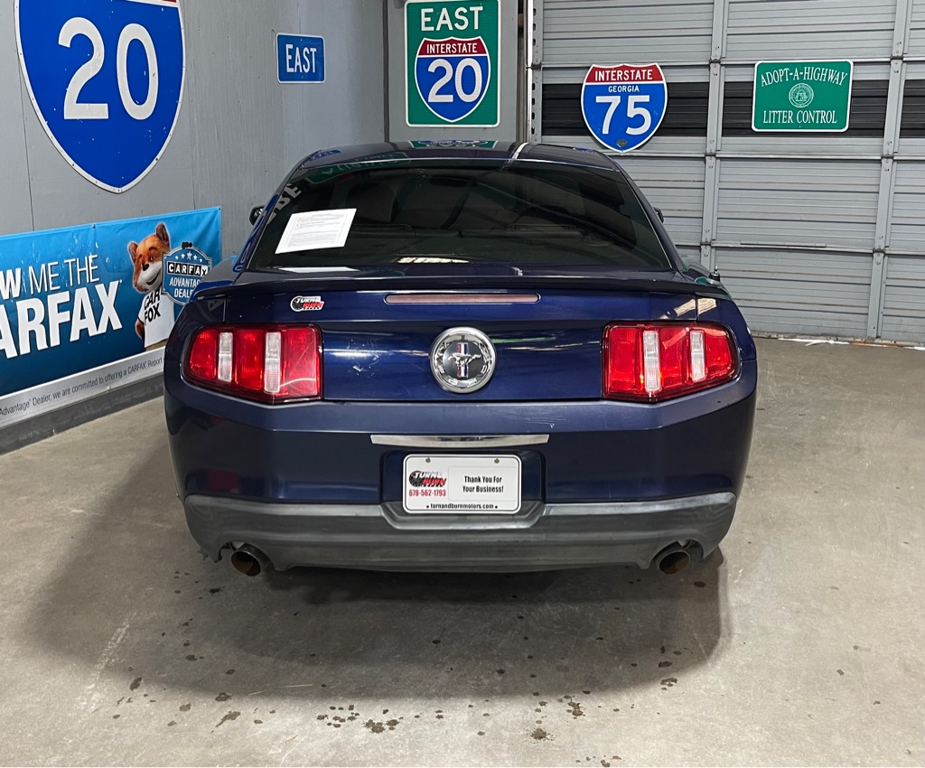 2011 FORD MUSTANG