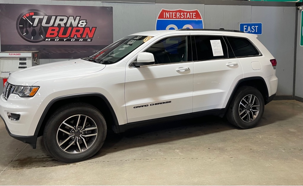2020 JEEP GRAND CHEROKEE LAREDO