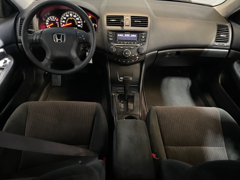 2005 HONDA ACCORD LX