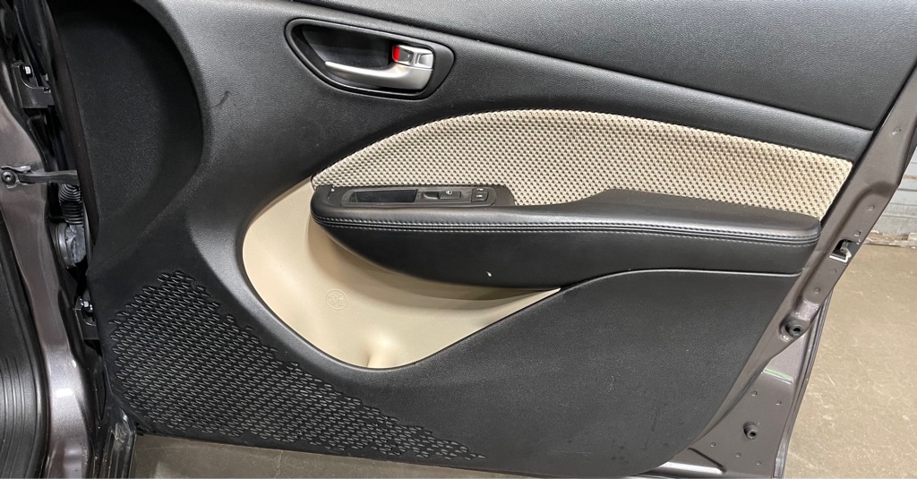 2016 DODGE DART SXT