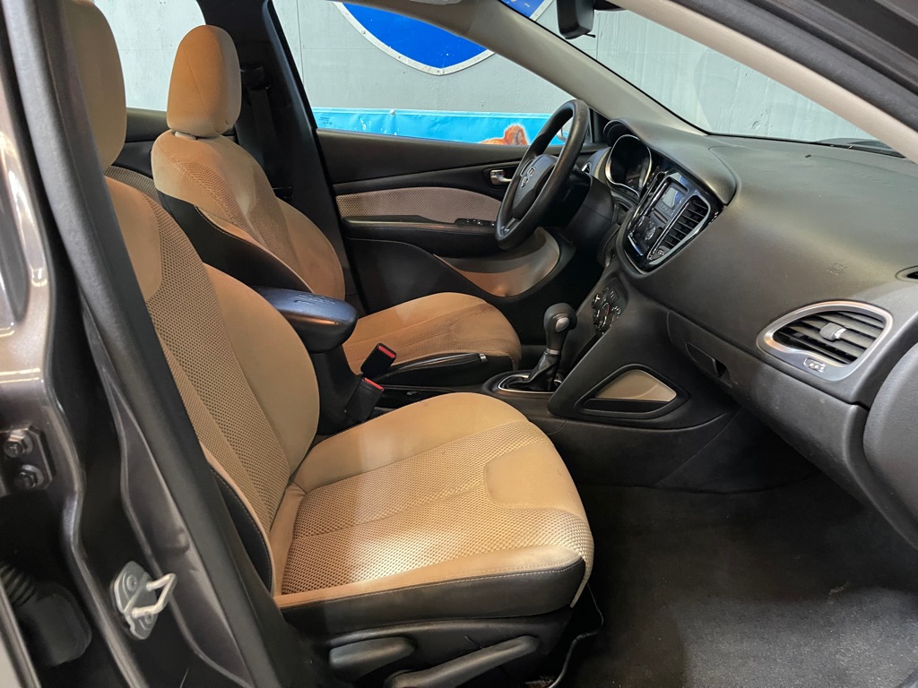 2016 DODGE DART SXT
