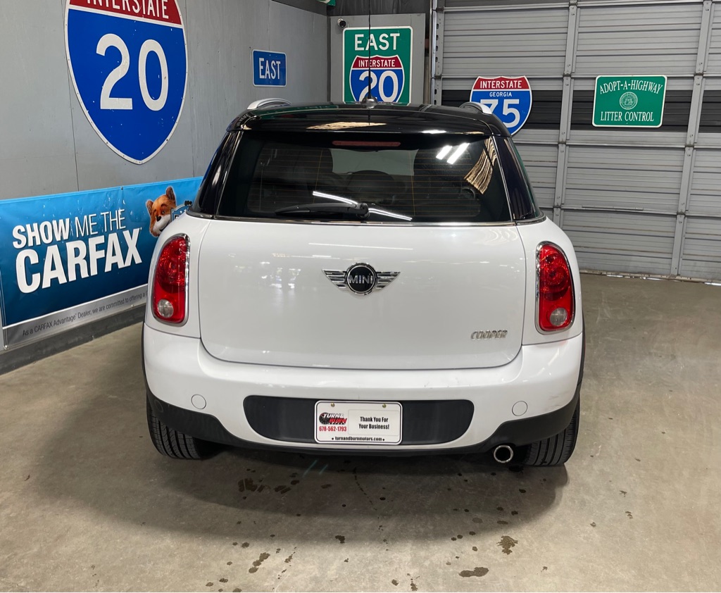2012 MINI COOPER COUNTRYM BASE
