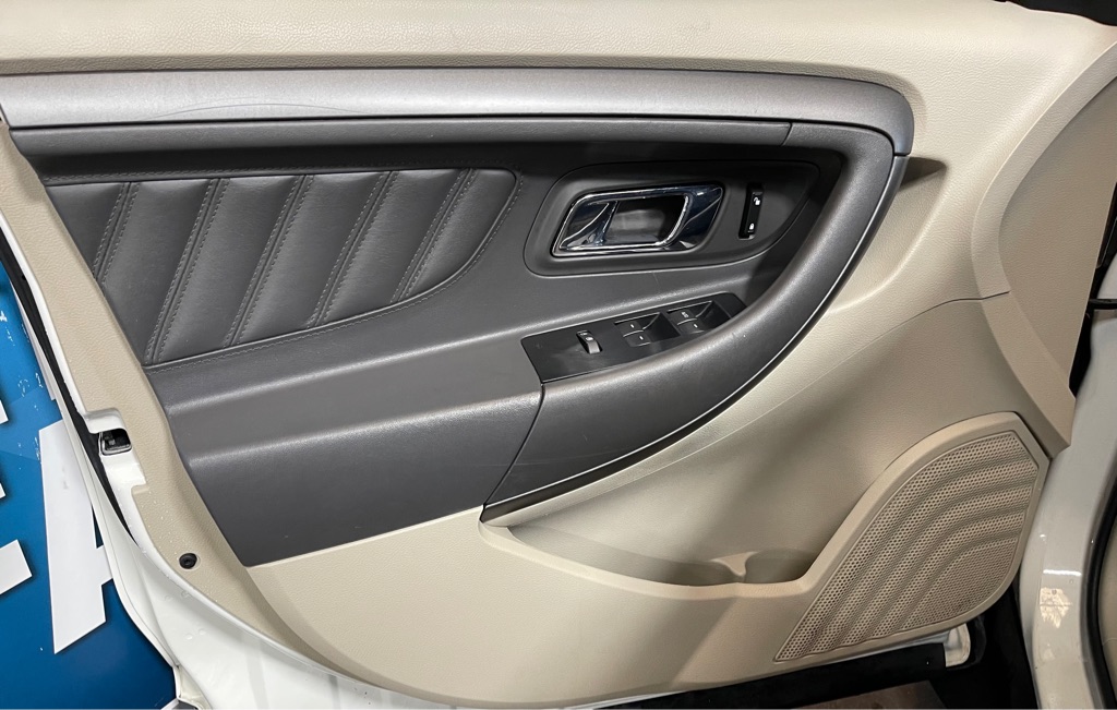 2012 FORD TAURUS SEL