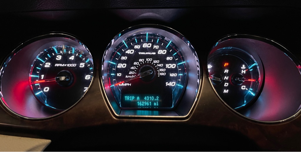 2012 FORD TAURUS SEL