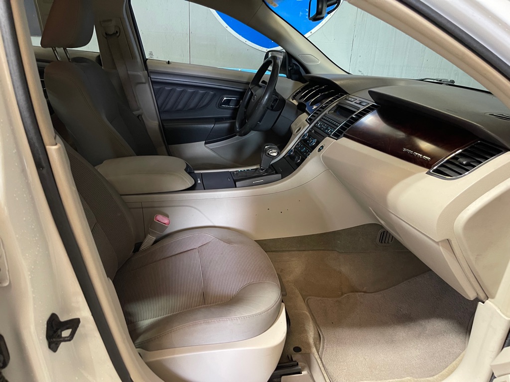 2012 FORD TAURUS SEL