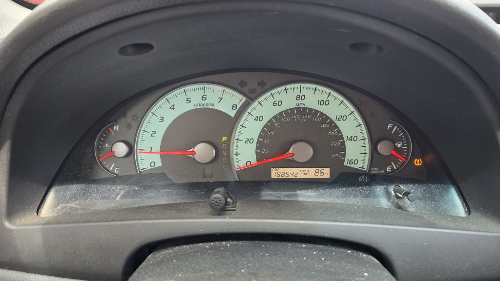 2008 TOYOTA CAMRY LE V6