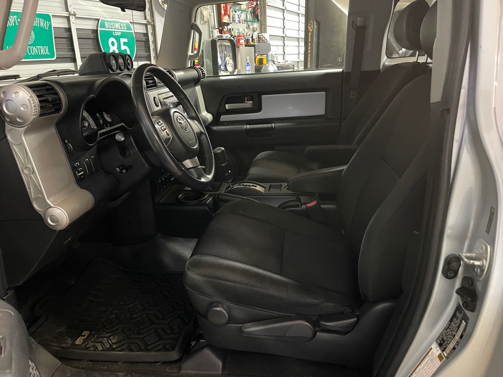 2007 TOYOTA FJ CRUISER BASE