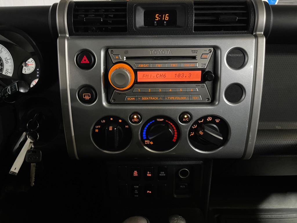2007 TOYOTA FJ CRUISER BASE