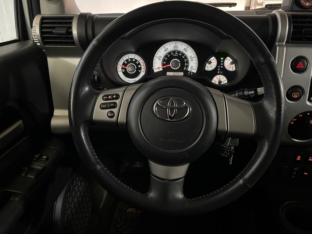 2007 TOYOTA FJ CRUISER BASE