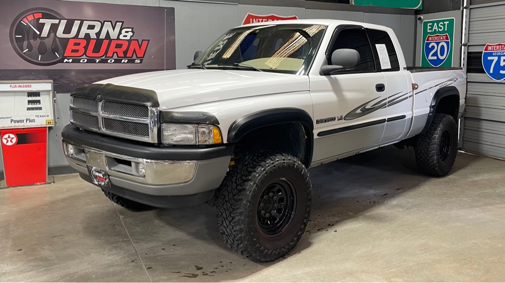2002 DODGE RAM 2500 ST