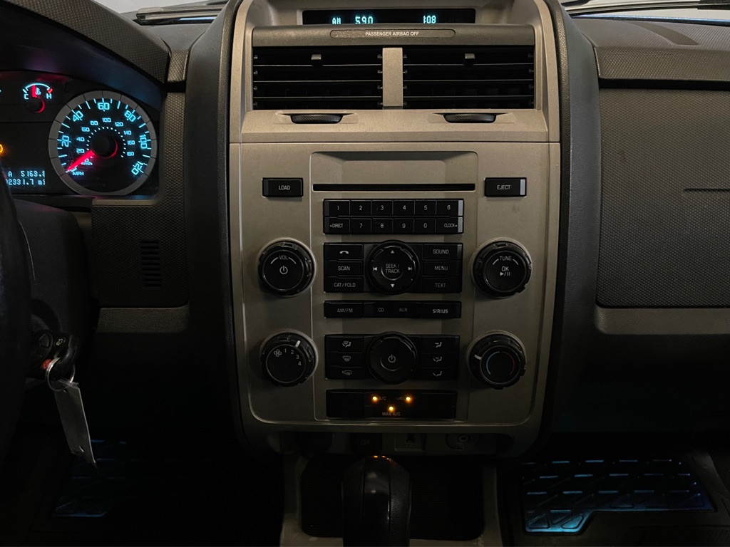 2011 FORD ESCAPE XLT