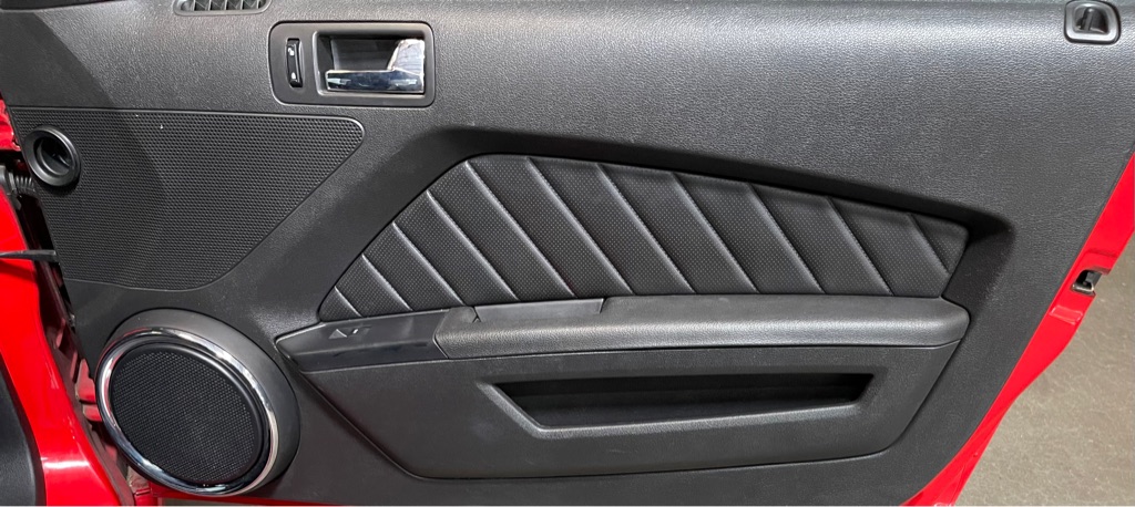 2014 FORD MUSTANG V6