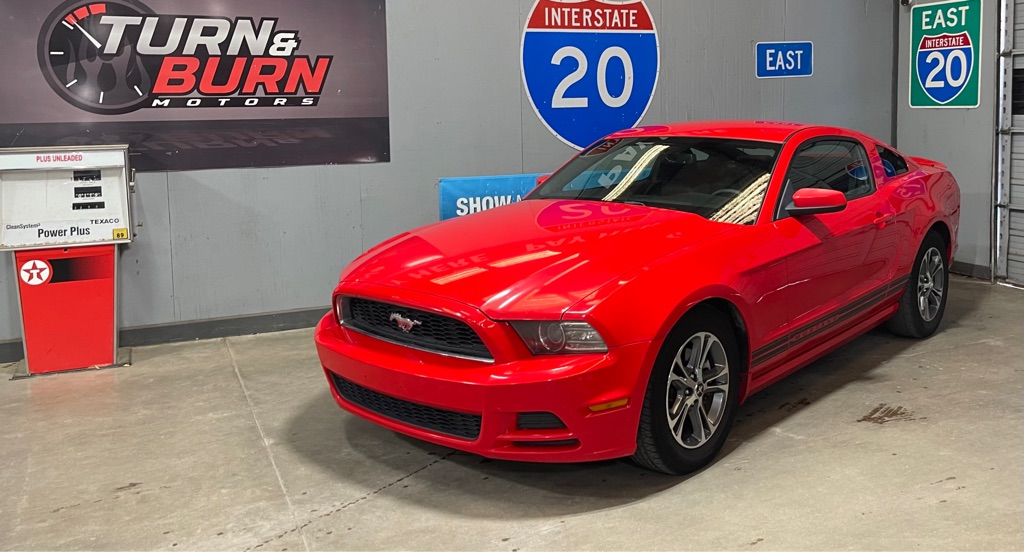 2014 FORD MUSTANG V6
