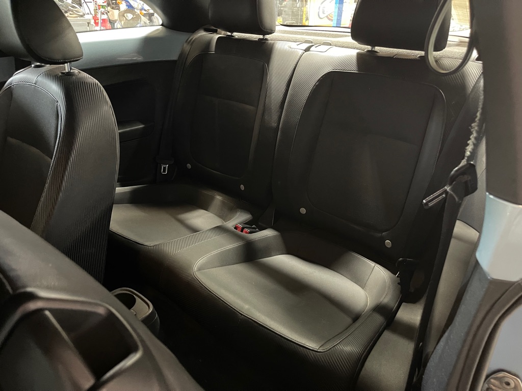2012 VOLKSWAGEN BEETLE 2.5L PZEV