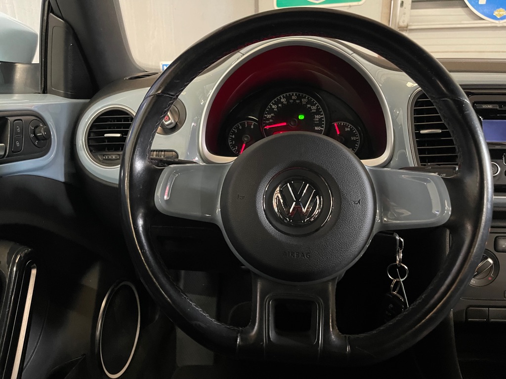 2012 VOLKSWAGEN BEETLE 2.5L PZEV