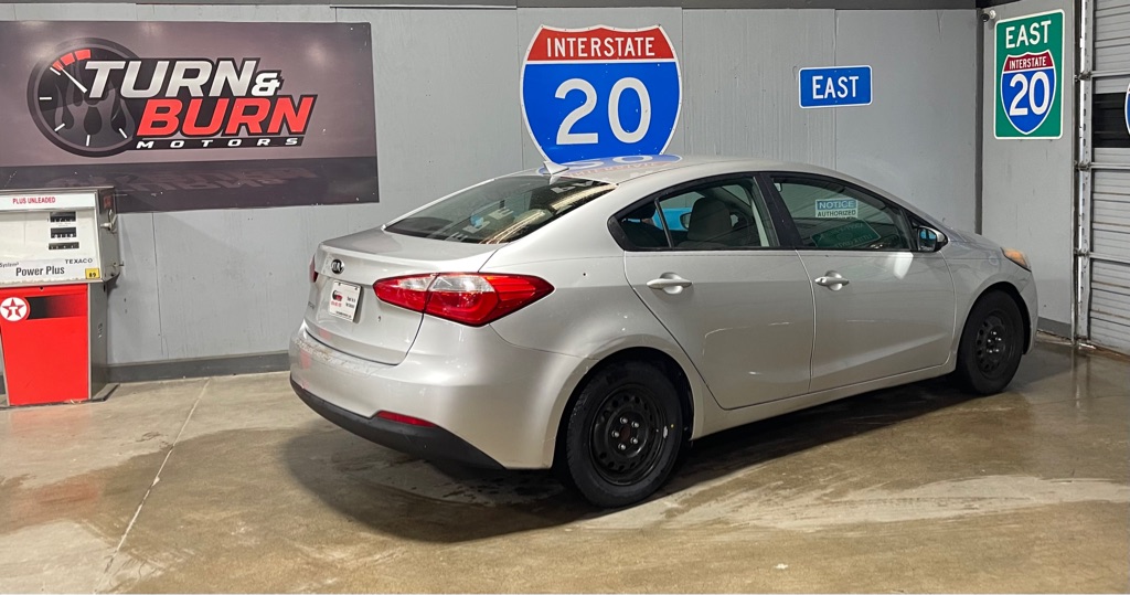 2015 KIA FORTE LX