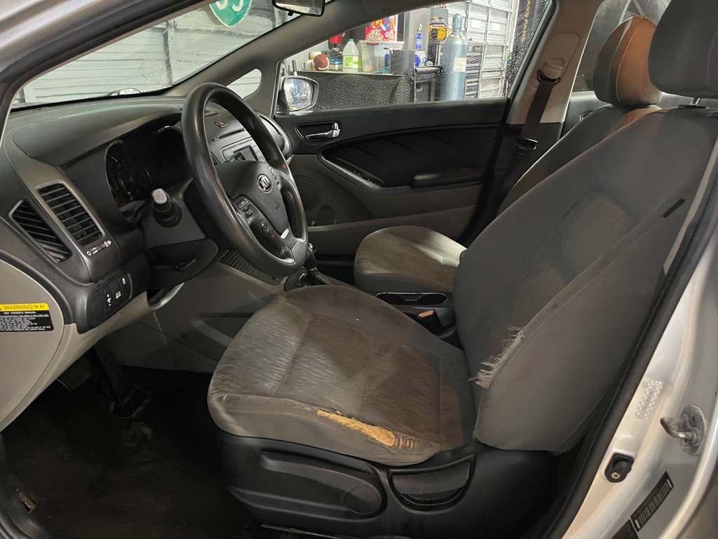 2015 KIA FORTE LX