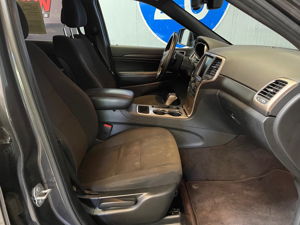 2016 JEEP GRAND CHEROKEE LAREDO