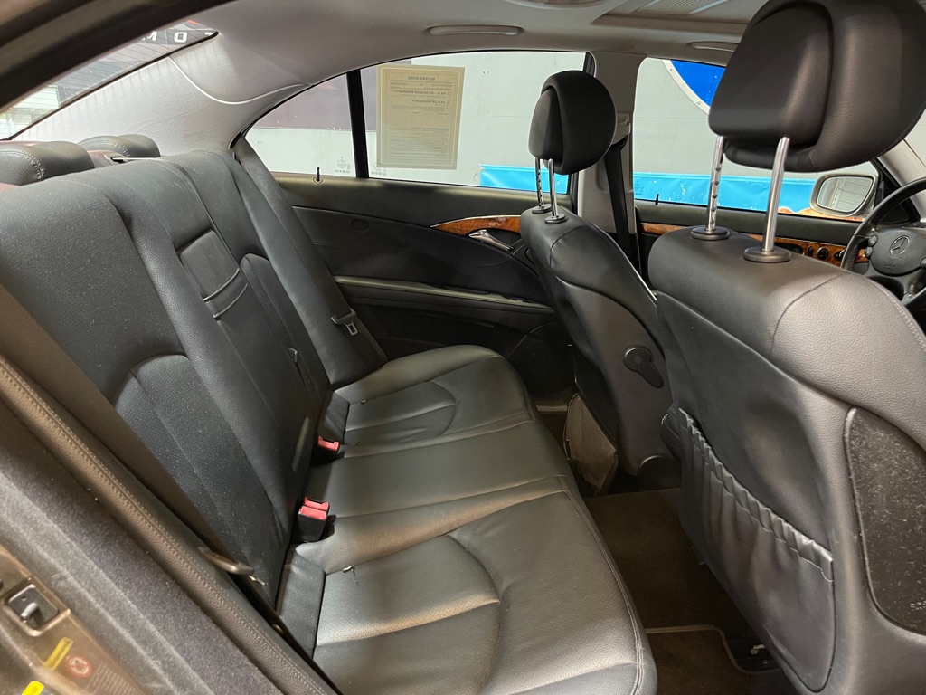 2008 MERCEDES-BENZ E-CLASS E350 4MATIC