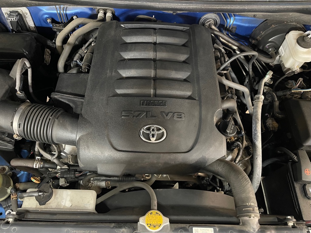 2017 TOYOTA TUNDRA SR