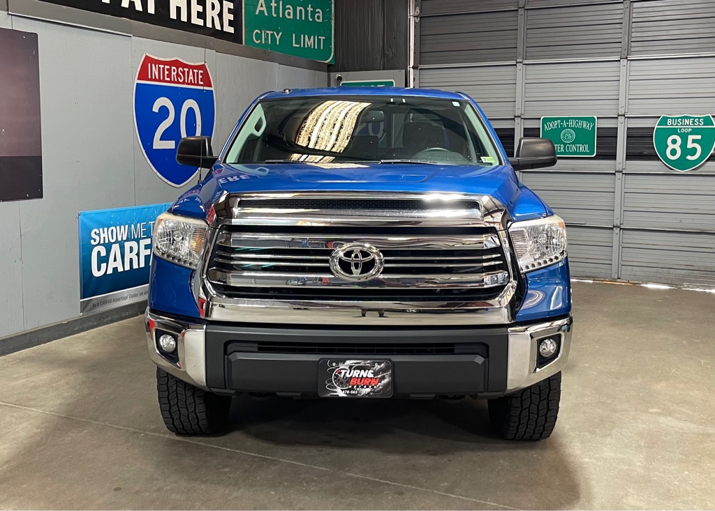 2017 TOYOTA TUNDRA SR