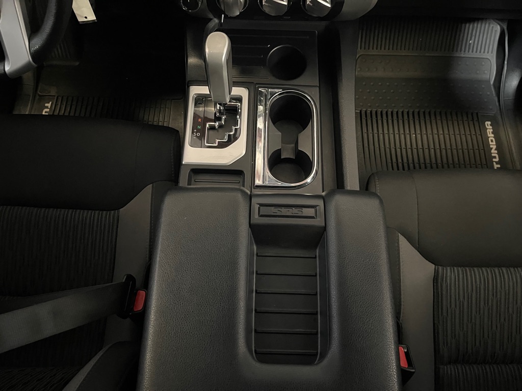 2017 TOYOTA TUNDRA SR