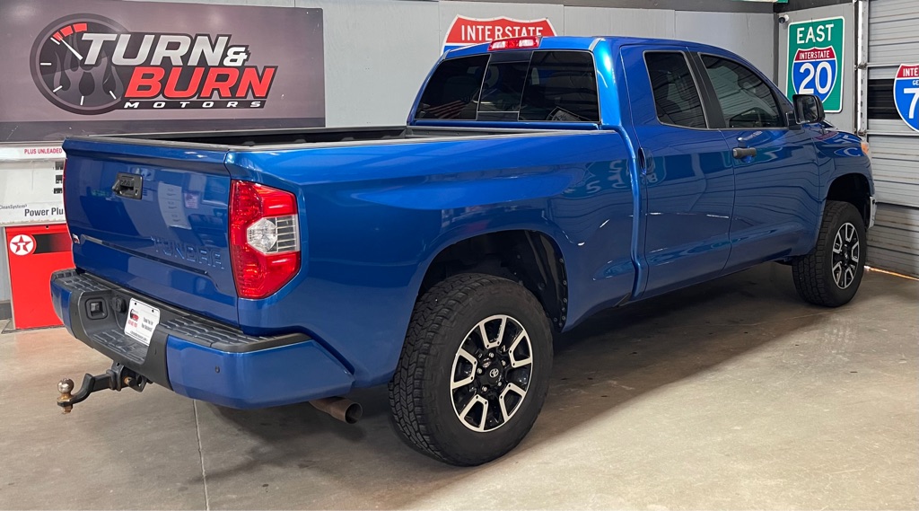 2017 TOYOTA TUNDRA SR
