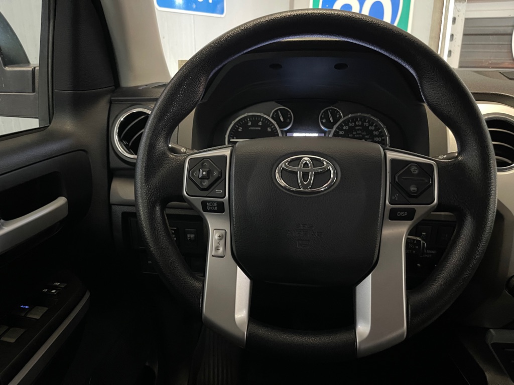 2017 TOYOTA TUNDRA SR
