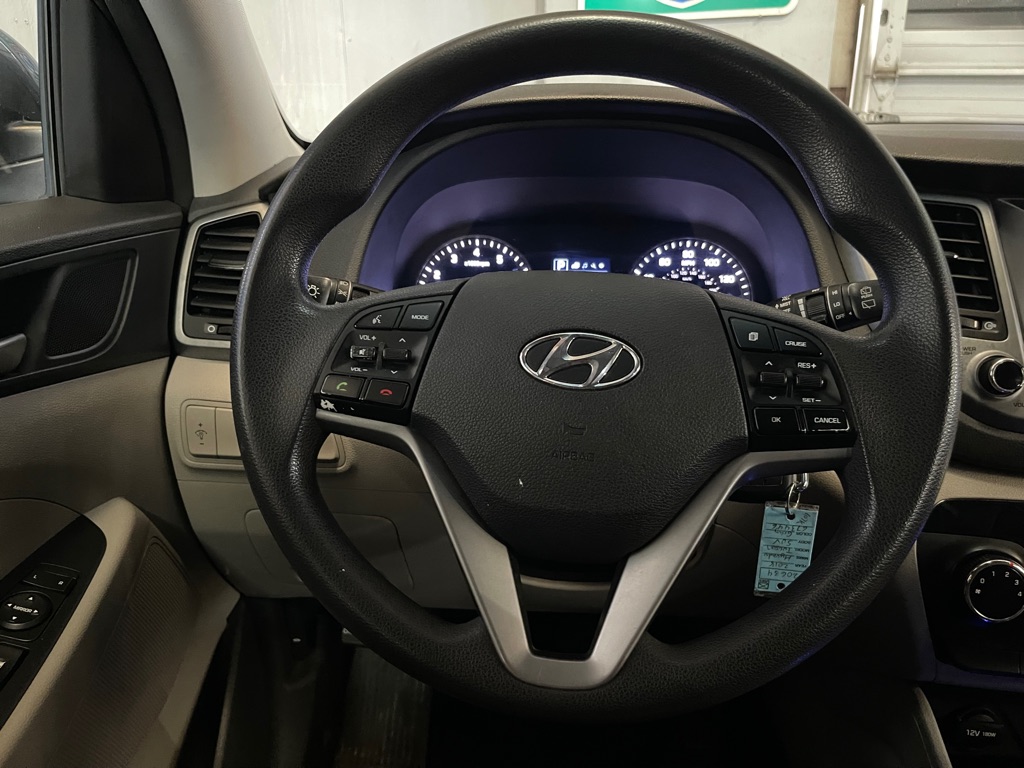 2018 HYUNDAI TUCSON SE